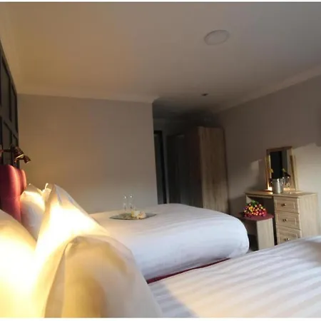 N20 Hotel 3*