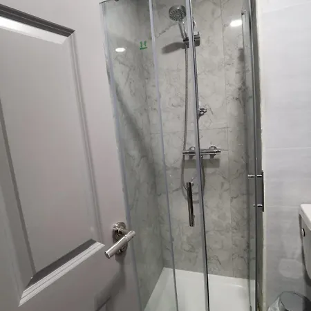 Hotel N20 3*